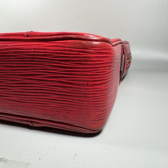 LOUIS VUITTON Porte-Documents Voyage Red Epi Leather Briefcase Bag - Picture 4 of 13